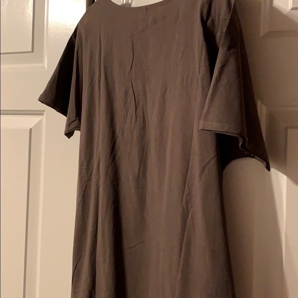 Ladies top - Picture 3 of 4